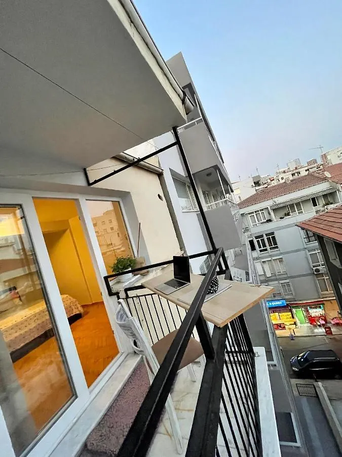 Central Izmir Delight: Cozy Alsancak Apartment